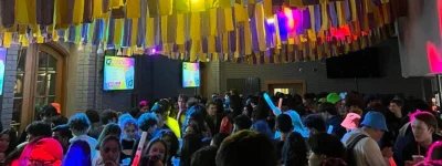 A photo of 568 packed with students during welcome week.